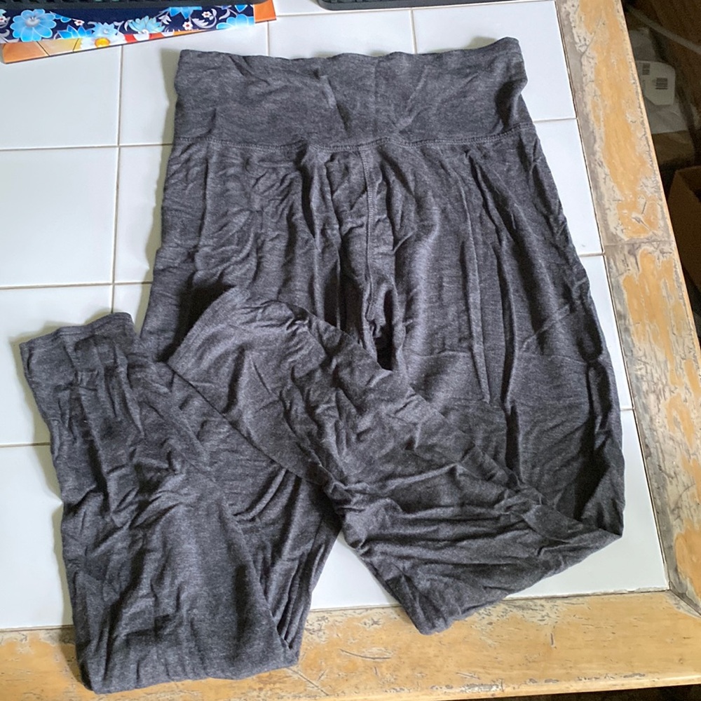 Target, medium, grey